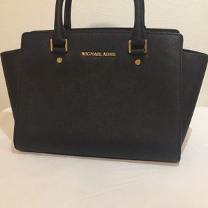 Michael Kors Selma Saffiano Leather Medium Satchel